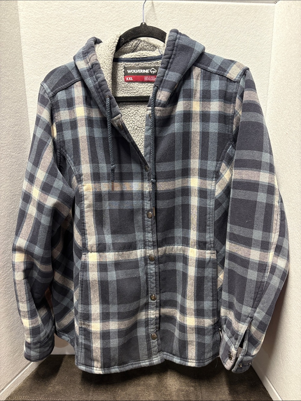 Wolverine Sherpa Lined Flannel Button Up Hooded Men’s XXL Work Jacket